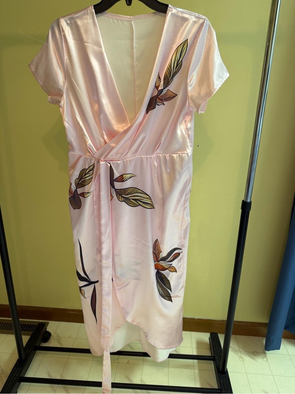 Pink silk casual dress